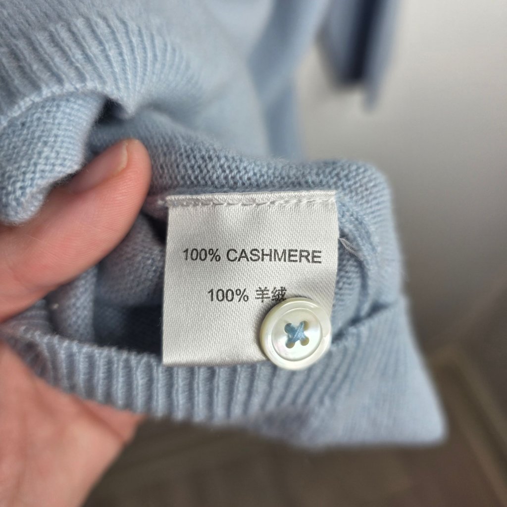 Feine Cashmere Cardigan Womens Medium — image 7 of 8